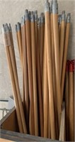 LARGE LOT OF THREADED HANDLES
