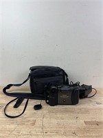 Sharp 8 view camera with case
