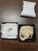 Avon Shara Pearlesque Necklace & Earring Set