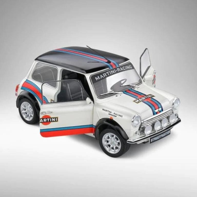 Mini Cooper Sport 1998 - Scale: 1:18