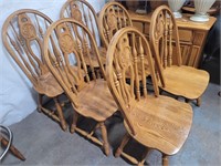 6 Very Nice Oak Dinning Room Chairs