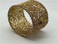 Fine Gold Tone Filigree Mob Wife Aesthetic Bracele