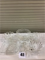 Assorted Glassware Bowls / Dishes
