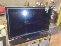 Vizio 42" Flatscreen Tv * Scratched
