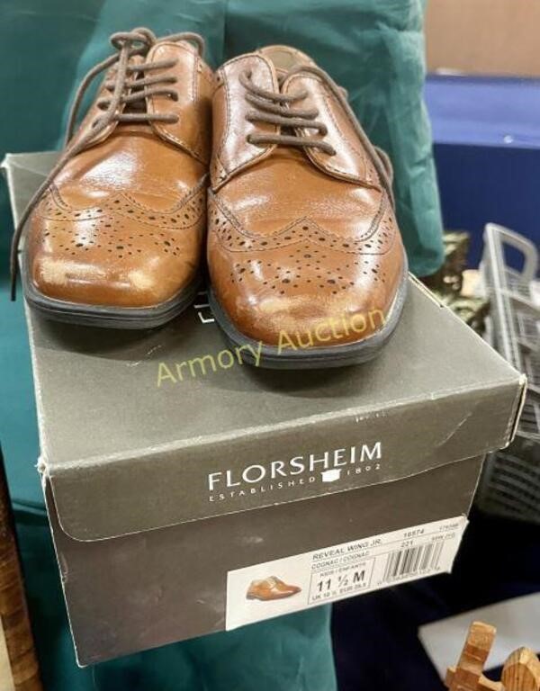 FLORSHEIM LEATHER DRESS SHOES 11 1/2