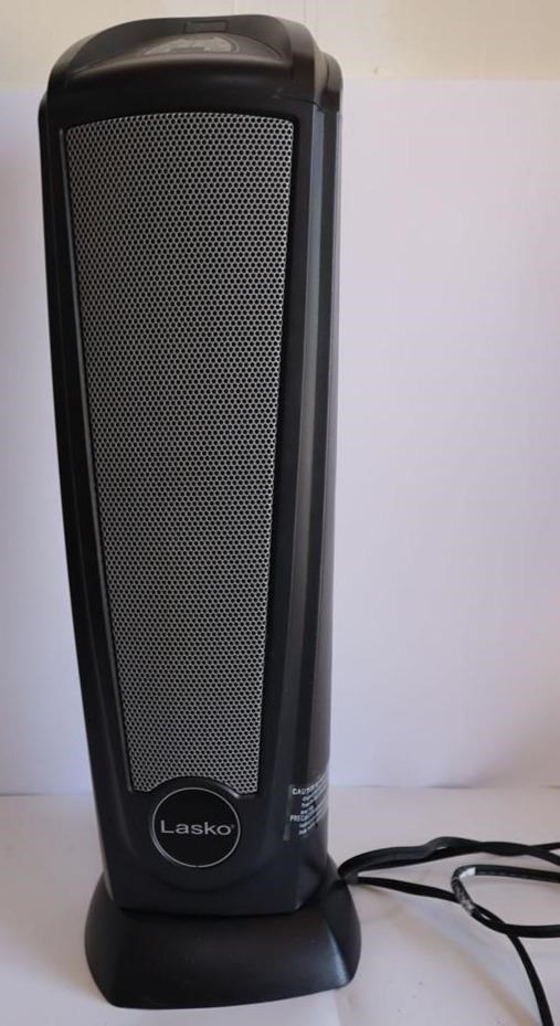 Lasko Ceramic Tower Heater CT22415