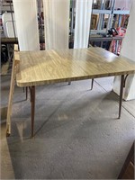 Formica Top Table, 2 leaves 10”