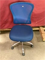 Very Nice Rolling Adjustable Office Chair