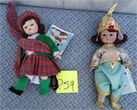 11 - LOT OF 2 COLLECTIBLE DOLLS (P59)