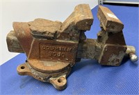 Vintage Large Bench Vise With Spin lock Jaws 4.7