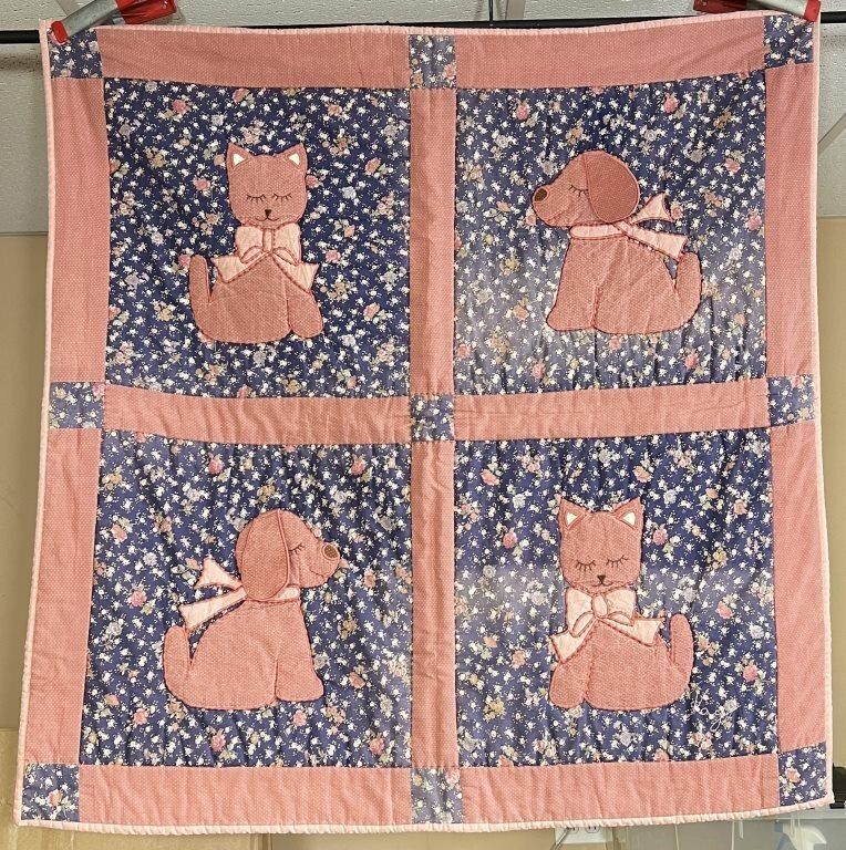 Baby Crib Quilt w/ Applique Dogs and Cats