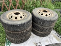 4 Goodyear Wrangler LT225/75R16 Tires & Rims