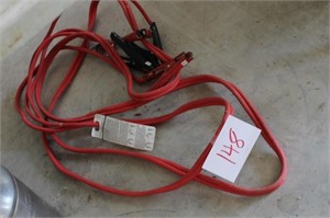 JUMPER CABLES LIKE NEW