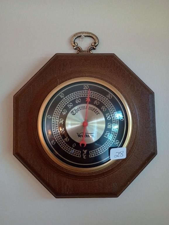 Vintage Verichron octagon thermometer,  Approx 7