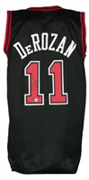 DeMar DeRozan Signed Jersey (Beckett)DeMar DeRozan