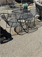 Wrought iron metal patio set with 2 chairs