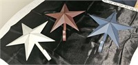 3 metal star hangers