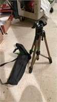 Nice expandable tripod by Dynex includes carry