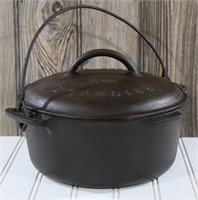 Griswold Cast Iron Dutch Oven No 7