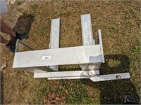 Trailer Hitch Carrier