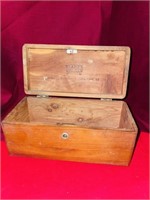 Vintage Lane Cedar Chests Jewelry Box