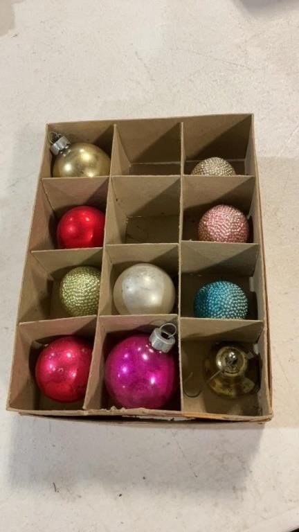 Small box of small Christmas balls