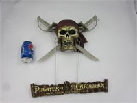 Tête de mort avec 2 épées en métal , Pirates