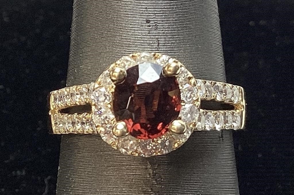 14KT YELLOW GOLD RED SPINEL & DIAMOND RING SIZE