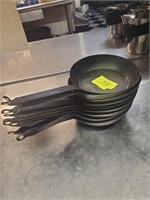 8.5" FRYING PANS