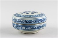 Chinese Blue and White Porcelain Dragon Round Box