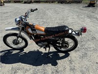 Yamaha Enduro 100 Dirt Bike - Non Op