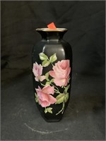 6.5 “ VINTAGE BLACK POTTERY VASE W/ PINK ROSES