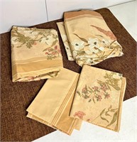Standard Bed Sheet Sets, Fabric & Xmas Tree Skirt