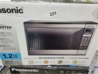 Panasonic 1.2 Cu ft 1200w Microwave