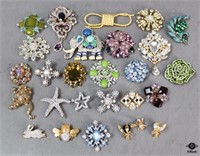 Brooches / 27 pc