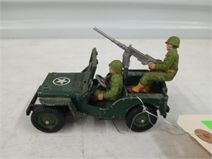 Metal Britain's Ltd military Jeep toy