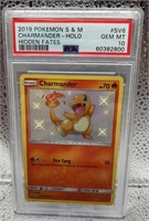 2019 Pokémon S&M Charmander - Holo Hidden Fates