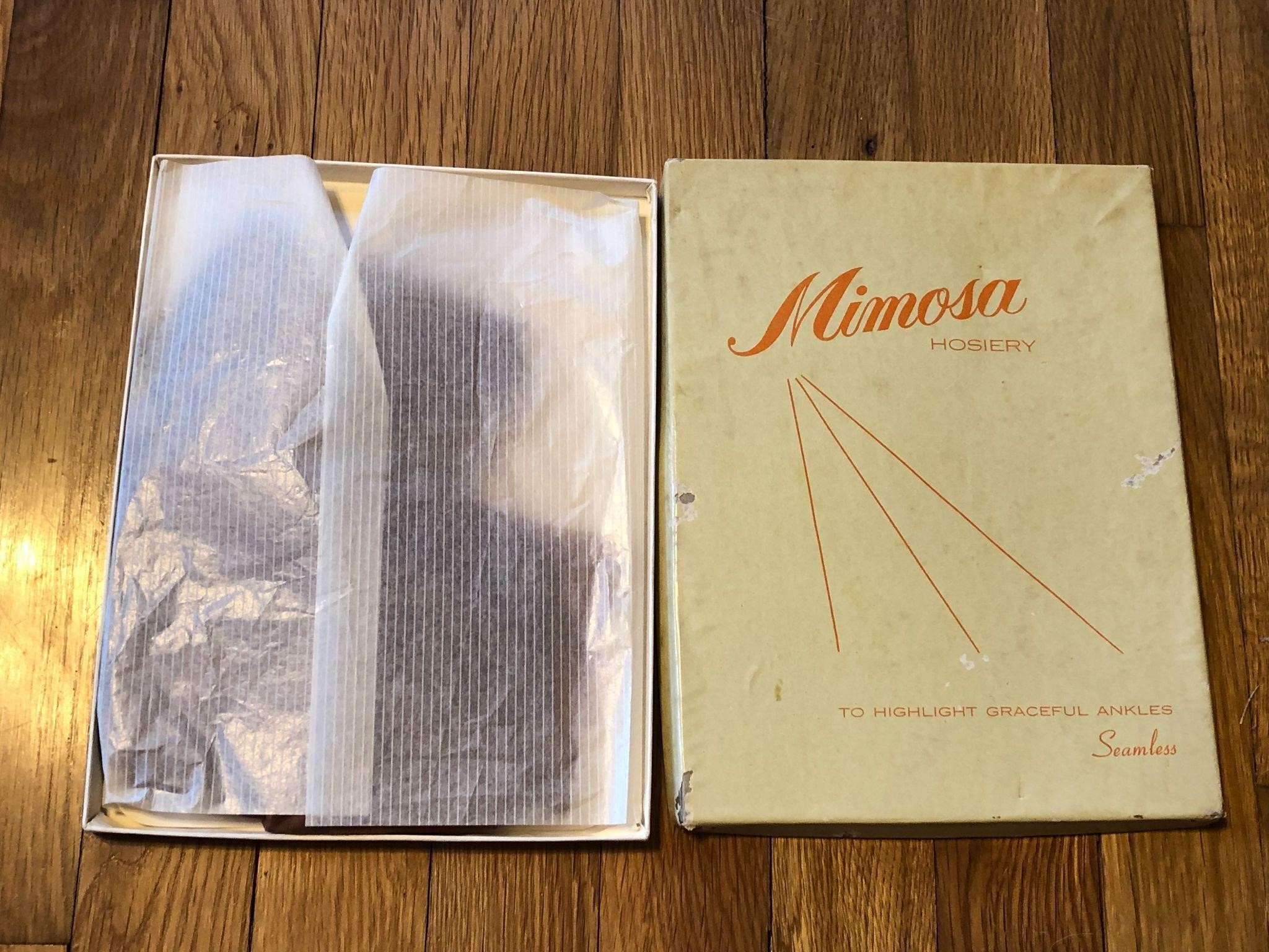 Vintage Mimosa Hosiery Seamless Stockings in Box