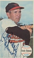 Baltimore Orioles Brooks Robinson signed page