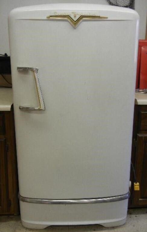 Retro Crosley Shelvador Refrigerator See Info