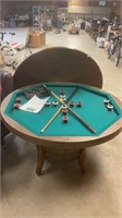 Barrel gaming table and chairs
