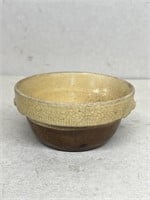 Stoneware cook -rite bowl