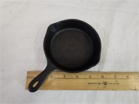 Cast Iron  WAGNER Skillet Sidney O  See Size
