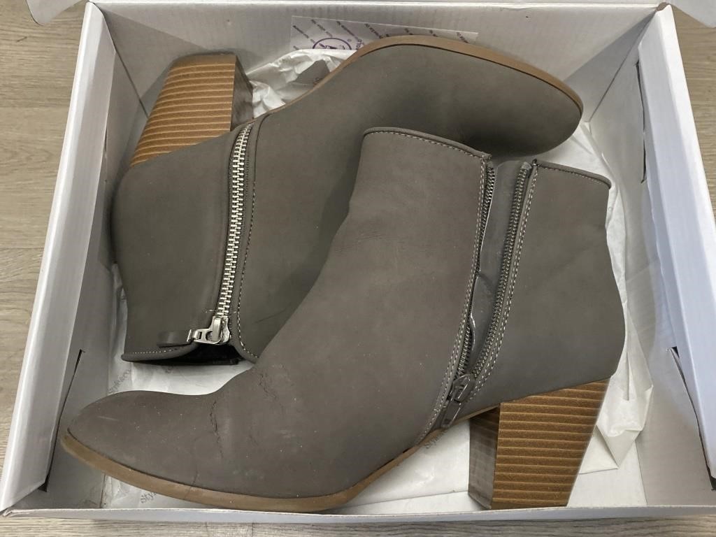 Style & Co Jamila Gray Gris Boots 9.5 Women’s