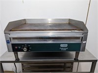 WARING 24' GRIDDLE, WGR240X, 240V