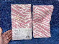 (2) New Pampered Chef pink zebra microfiber towels