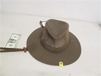 Cabela's Outback Mesh Hat NWT Size Medium