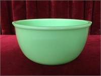 Vintage Jadeite Mixing Bowl c.1950s - 9"dia