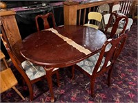 Dining Table w/ Chairs