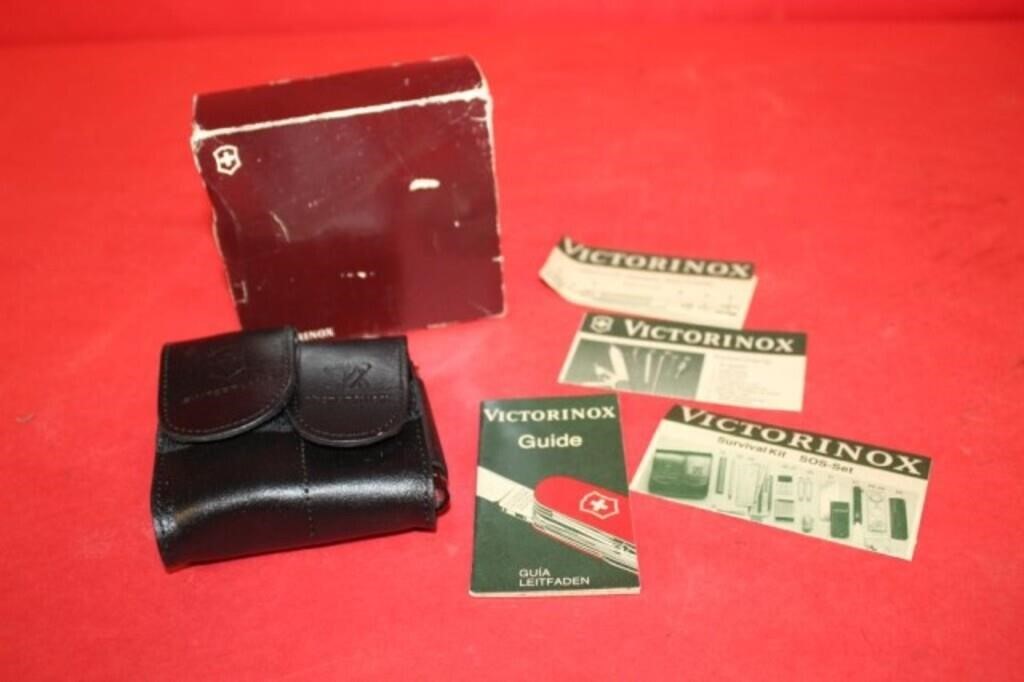 Swiss Army Knife in box Victorinox Vintage